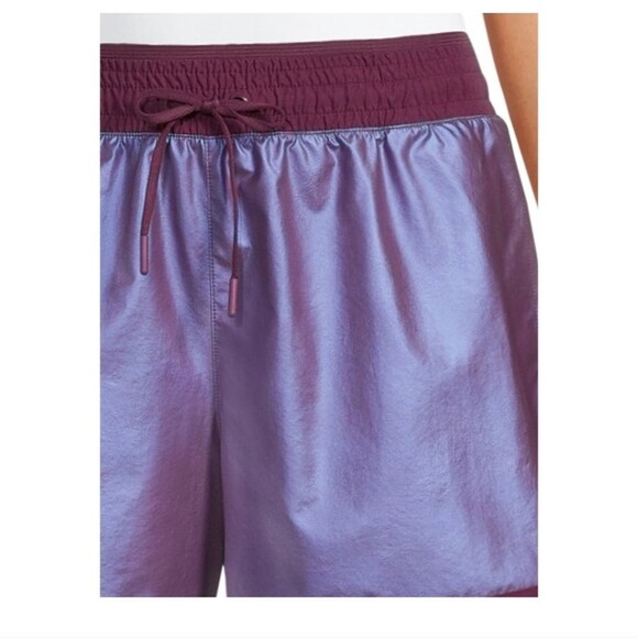 NWT Avia Women's Shine shorts Size XXL - Picture 2 of 7